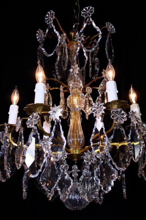 19th Century French Gilt-Bronze Chandelier with Exceptional Crystals For Sale