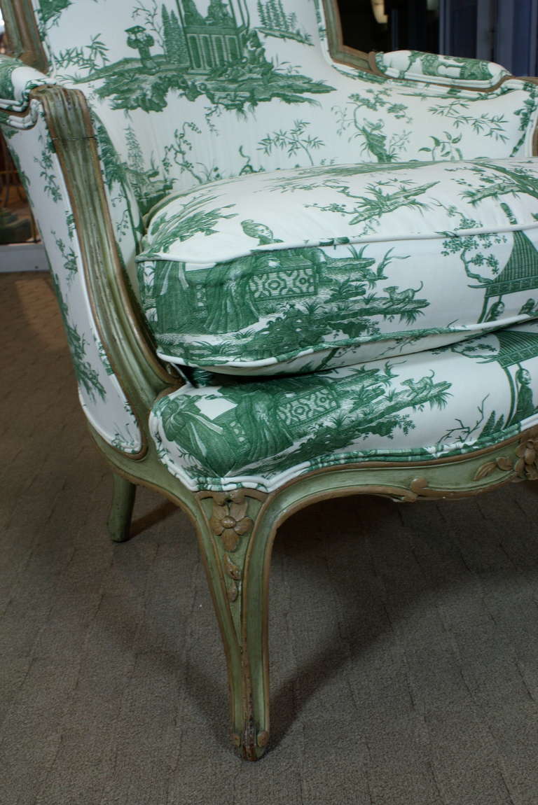 18th Century and Earlier Louis XV Period Bergere in Chinoiserie Toile For Sale