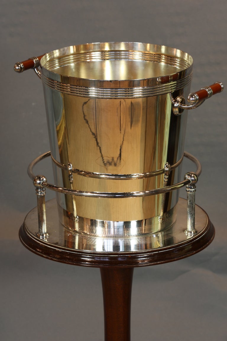 Rare Christofle Champagne Bucket on Stand In Good Condition In Pembroke, MA