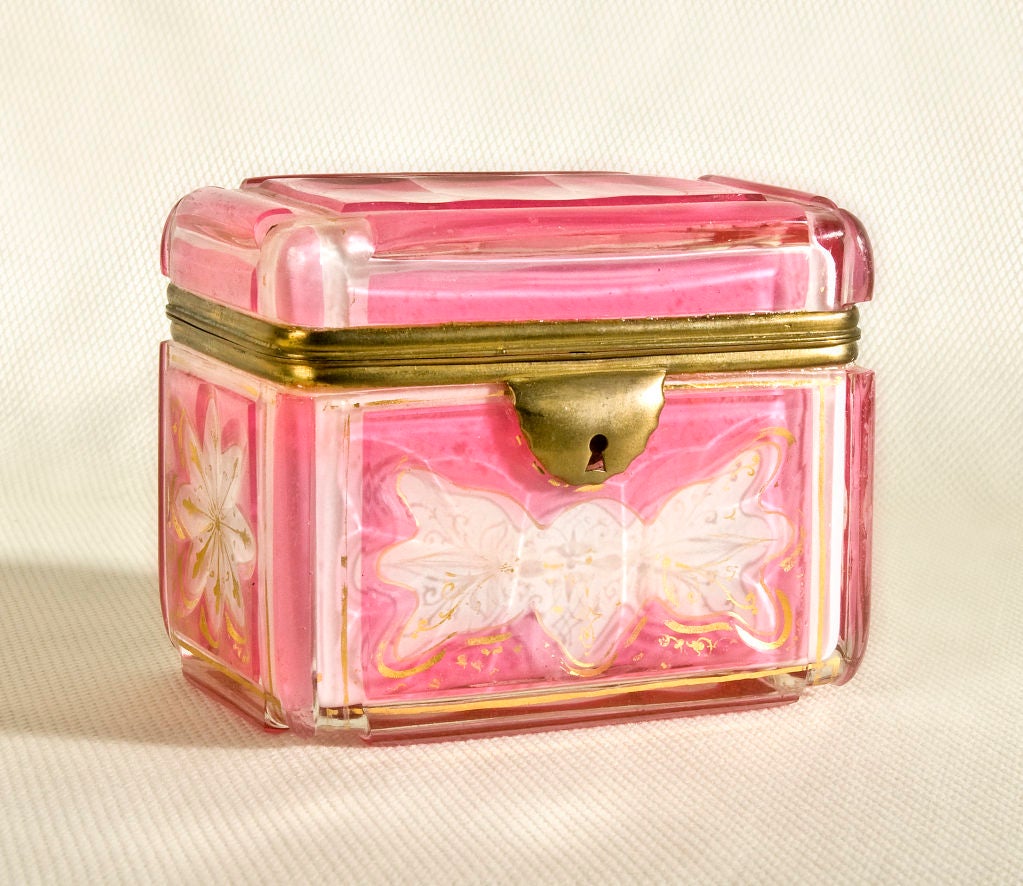 Cased Glass Hinged Box