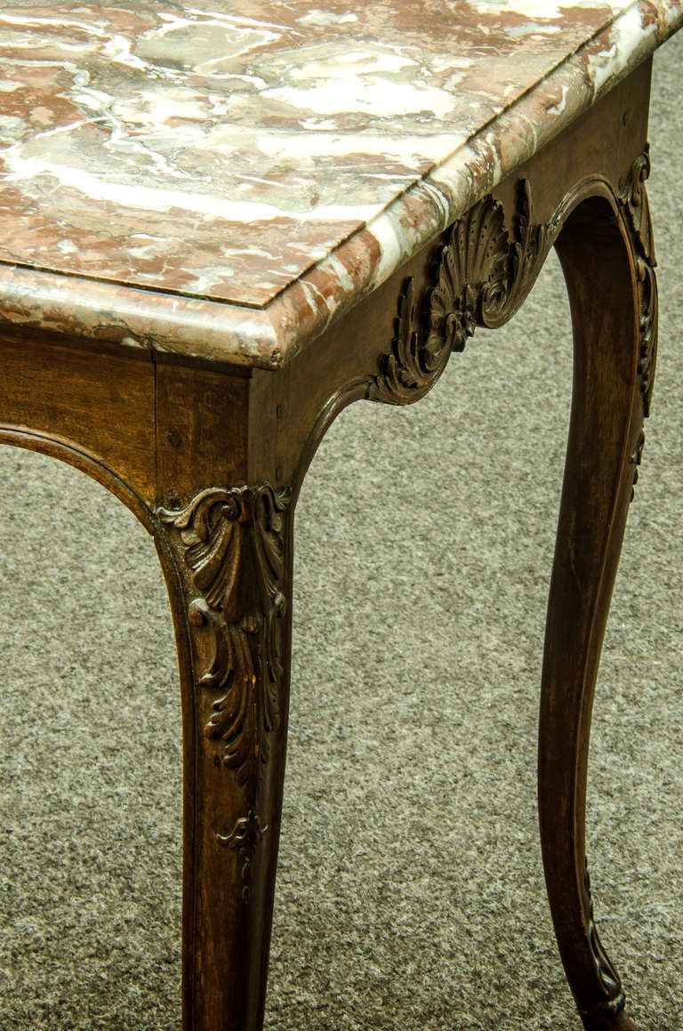 Louis XV Center Table In Excellent Condition In West Palm Beach, FL