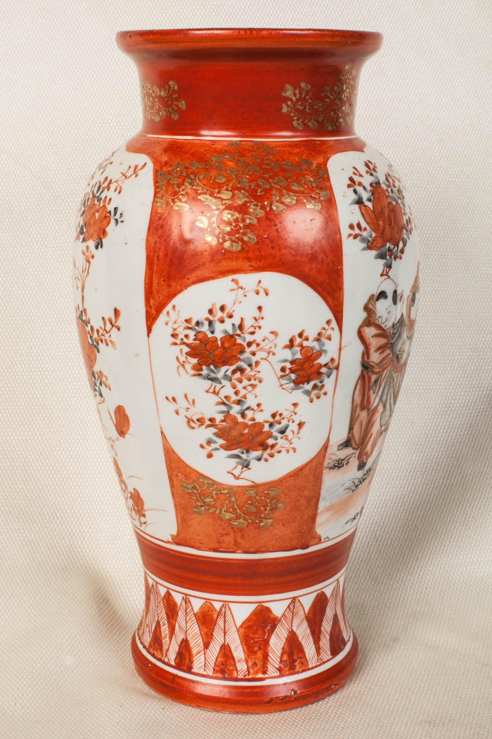 Japonisme Large Japanese Antique Ko-Kutani Vase