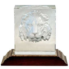 Steuben signé "Regal Lion"