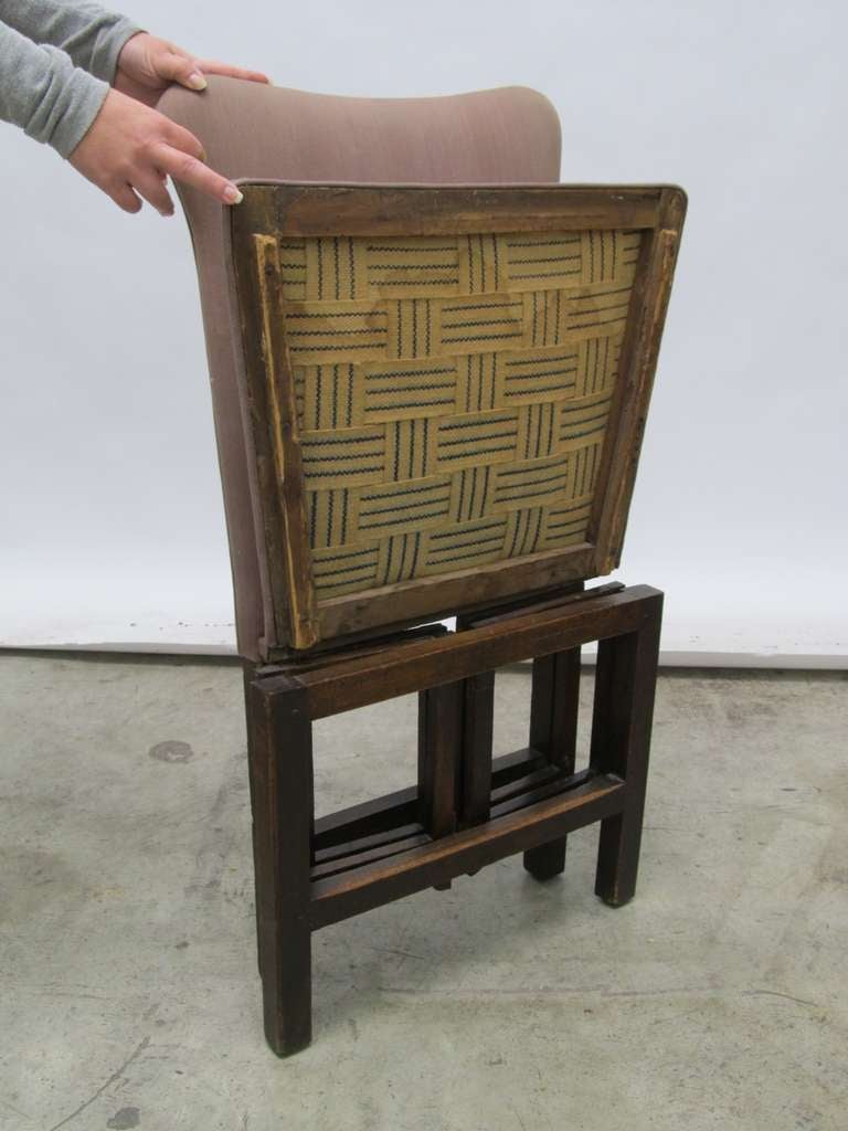 Rare Folding Chair In Good Condition For Sale In Plainville, KS