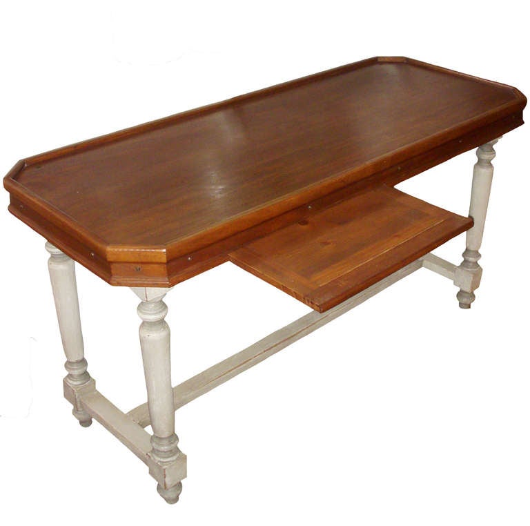 19th Century French Drapers Table In Excellent Condition In Montecito, CA