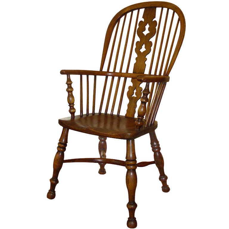 19th Century Set of Windsor Arm Chairs In Excellent Condition In Montecito, CA