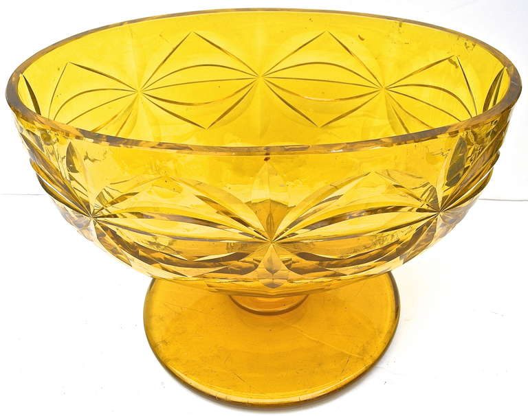 19th Century American Cut-Glass Compote For Sale