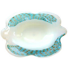 Fratelli Toso Murano Opalescent Aventurine Flecks Italian Art Glass Center Bowl