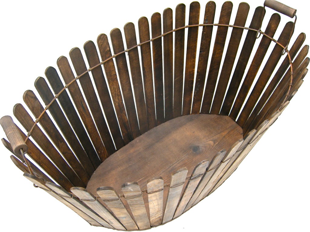 American Shaker Style Basket For Sale