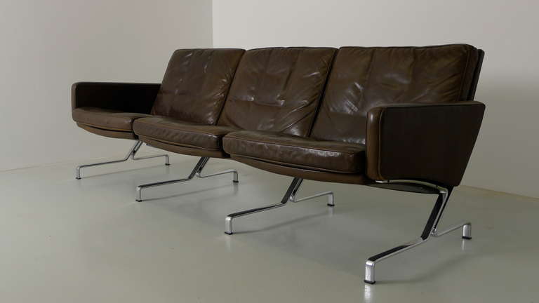 Jorgen Kastholm Leather Sofa In Excellent Condition In Wargrave, Berkshire