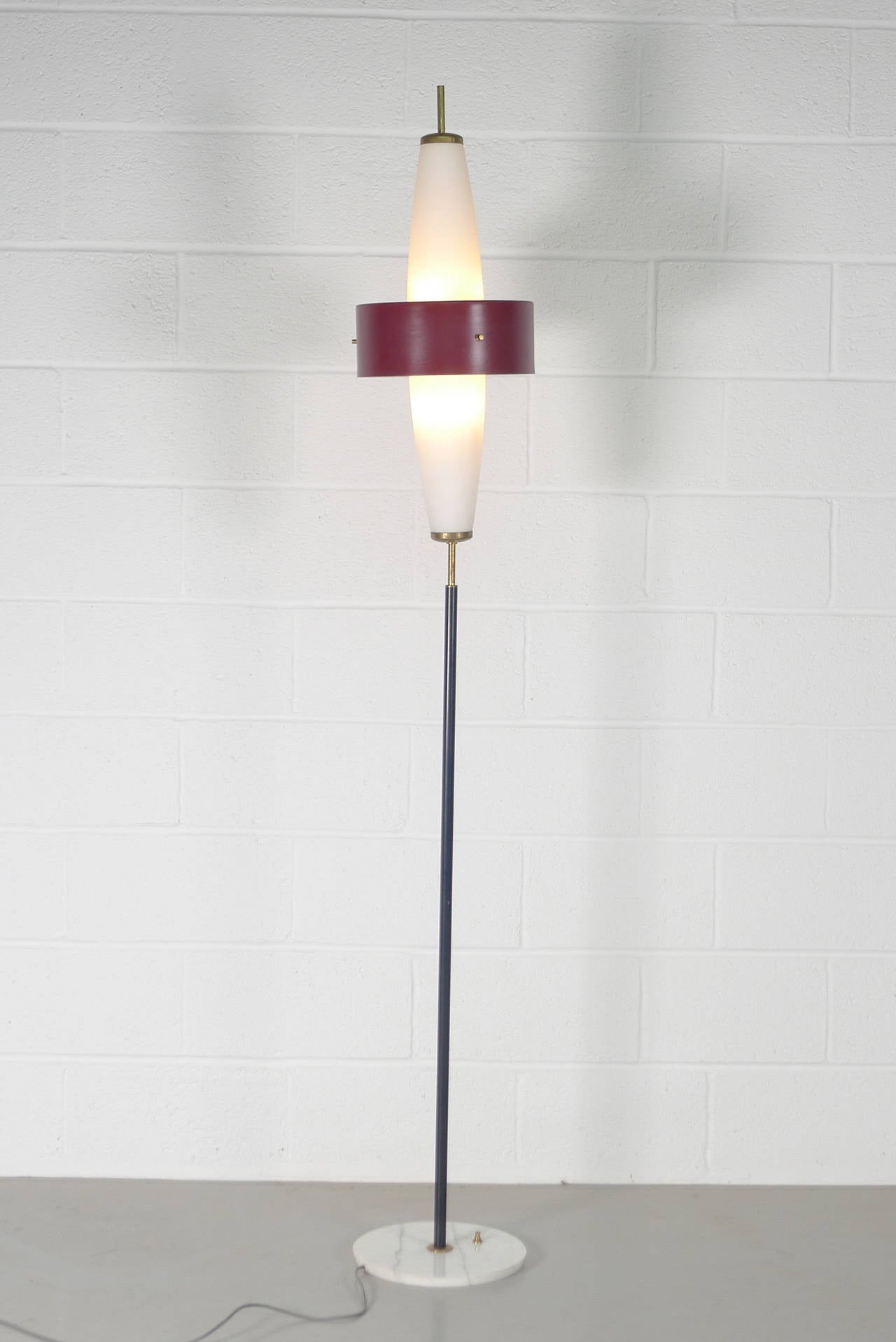 Stilnovo Floor Lamp In Excellent Condition In Wargrave, Berkshire