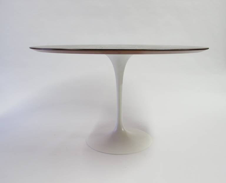 Eero Saarinen Tulip Table by Knoll 2