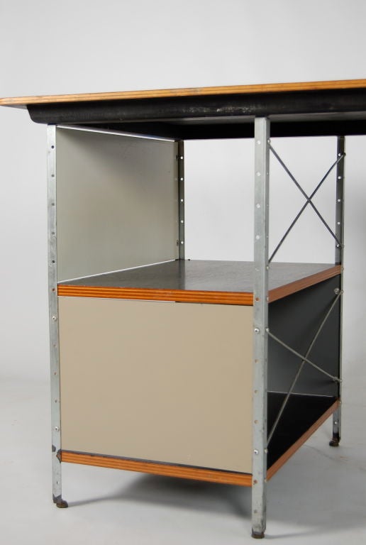 American Charles Eames ; Vintage Esu Desk