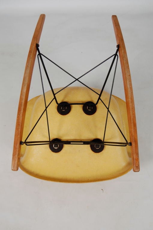 Charles Eames ; Zenith Rar Rocking Chair 2