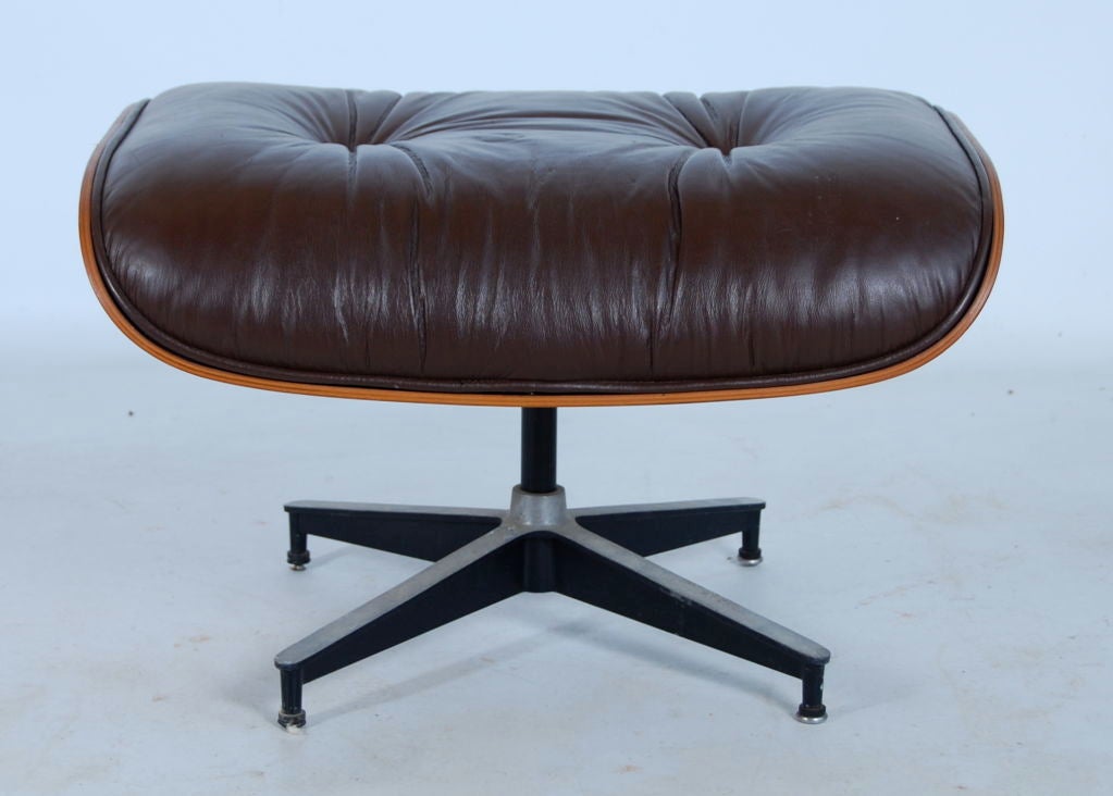 Eames Ottoman