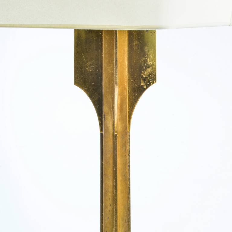 French Gilt Metal Floor Lamp In Good Condition For Sale In New York, NY