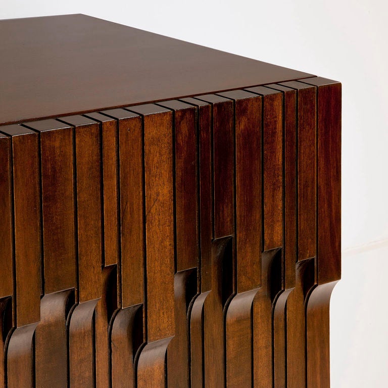 Stunning four door cabinet by Frigerio 1
