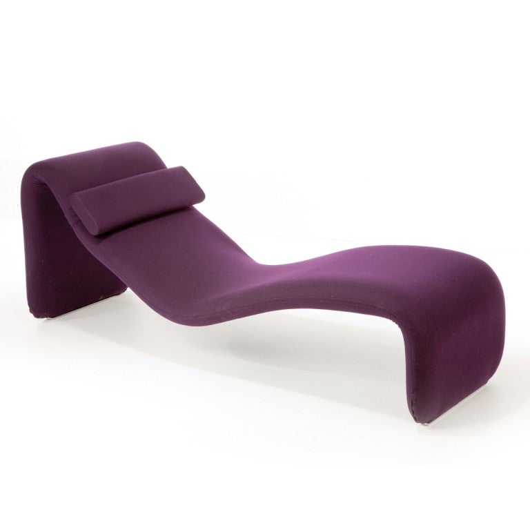 Chaise longue designed by the French designer Olivier Mourgue. This Model Djinn relaxer was created in 1965.This example has been reupholstered in a wool fabric similar to the original.