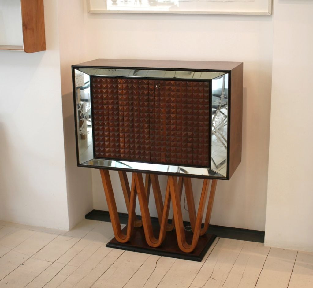Osvaldo Borsani cocktail cabinet