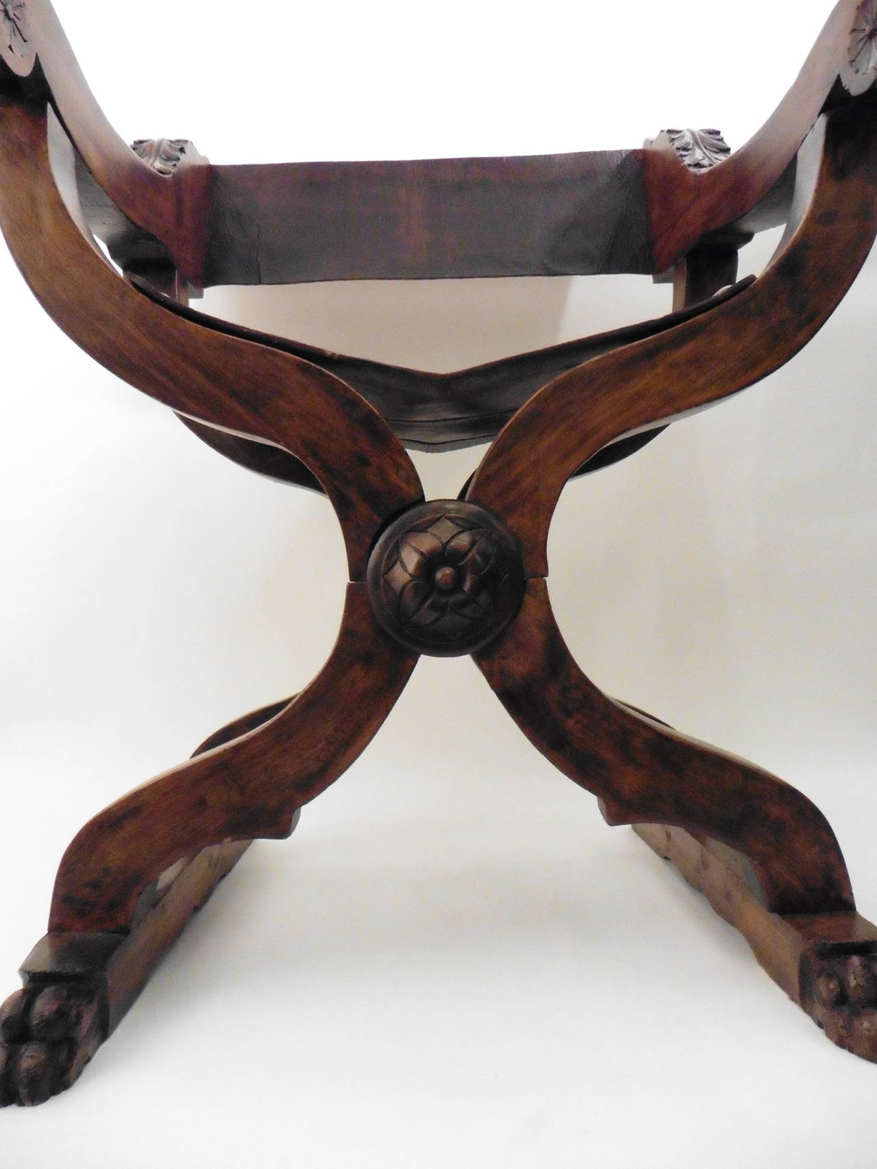 Pair of Tuscan Walnut and Leather ‘Savonarola’ Folding Hall Chairs, circa 1860 1