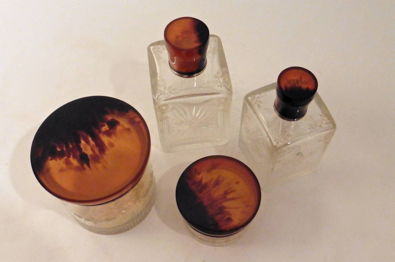 French Eight-Piece Tortoiseshell Perfume Sets, circa 1910 In Good Condition In London, GB