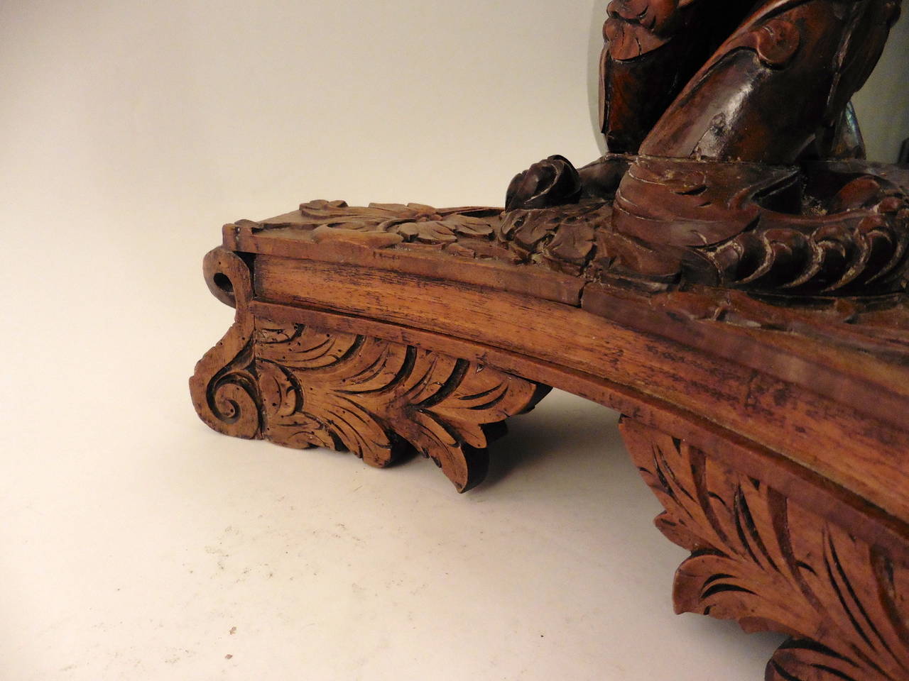 Anglo-Indian Highly Carved Rosewood Tripod Stand, circa 1860 In Good Condition In London, GB