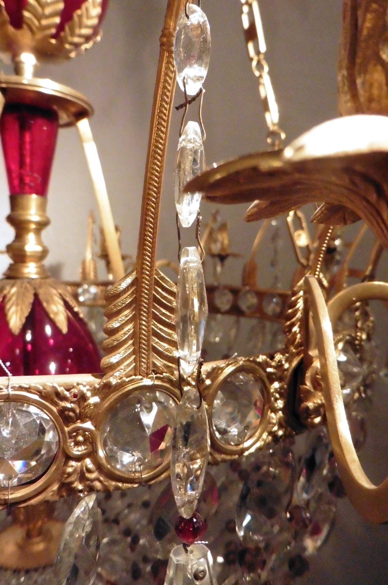 18th Century Elegant Russian Crystal, Ormolu and Ruby Glass Chandelier, circa 1780