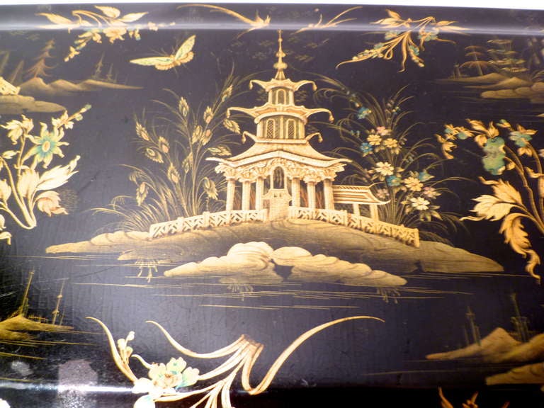 Gilt Early Victorian Chinoiserie Papier Mache Lacquered Box c.1840