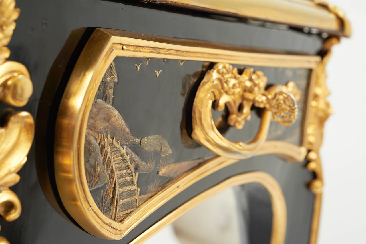 Mid-19th Century Exquisite French Chinoiserie Lacquered Bureau Plat in the Style of Dubois For Sale