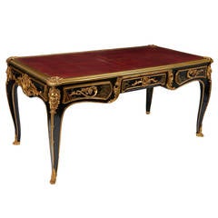 Exquisite French Chinoiserie Lacquered Bureau Plat in the Style of Dubois