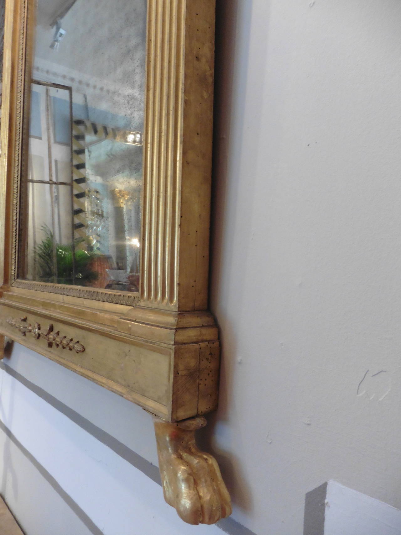 Neoclassical Italian Giltwood Mirror, circa 1820 In Good Condition In London, GB