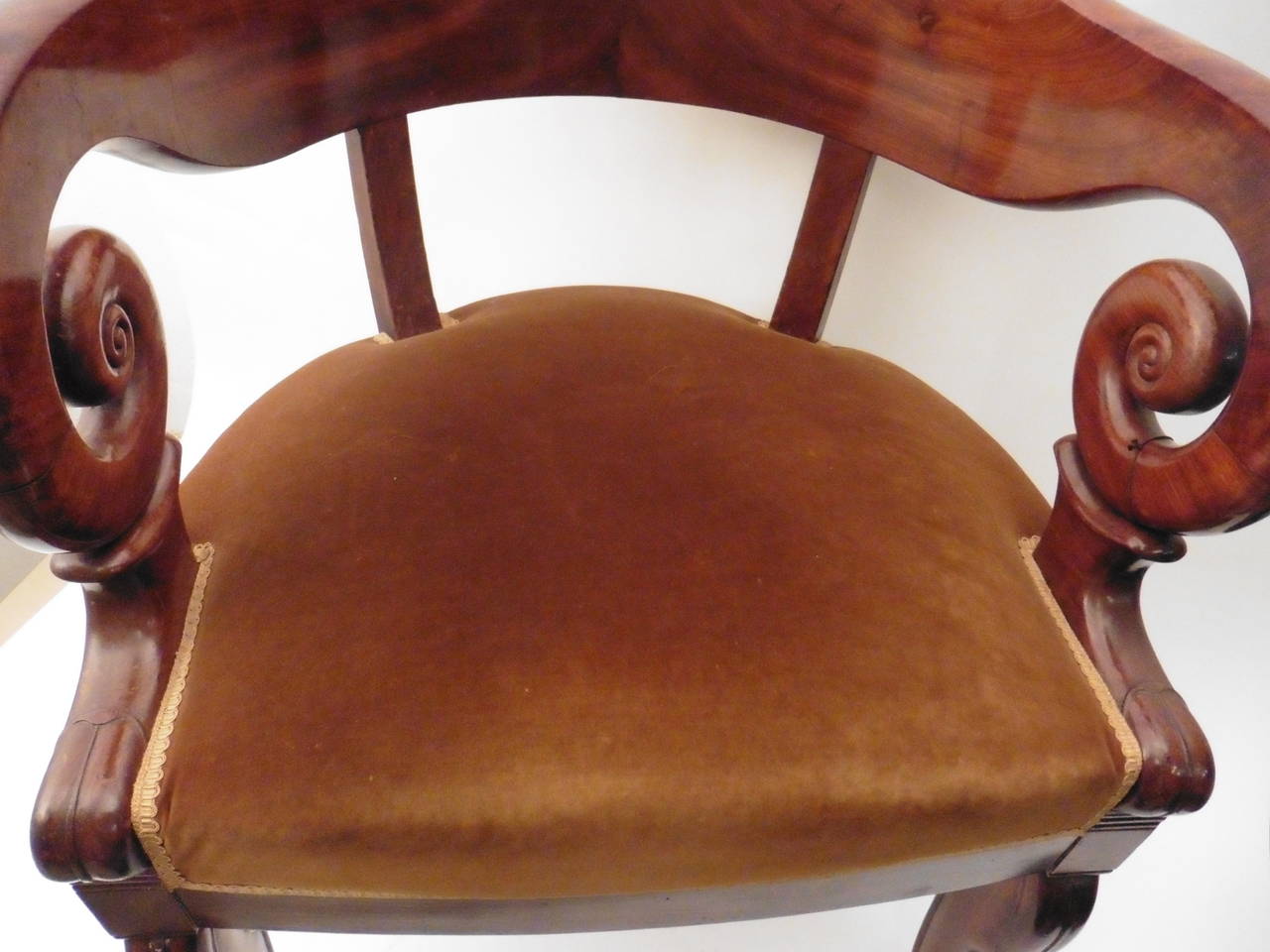 French Louis Philippe Mahogany Tub Back Desk Chair, circa 1860 In Good Condition In London, GB