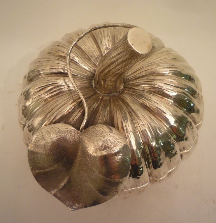 Mid-20th Century Italian Silver Pumpkin Shaped Casket by Fratelli Cacchione