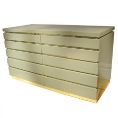 Green Lacquered Chest of Drawers