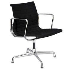 Single Eames Aluminium Group Chair by Vitra, 1980s 9