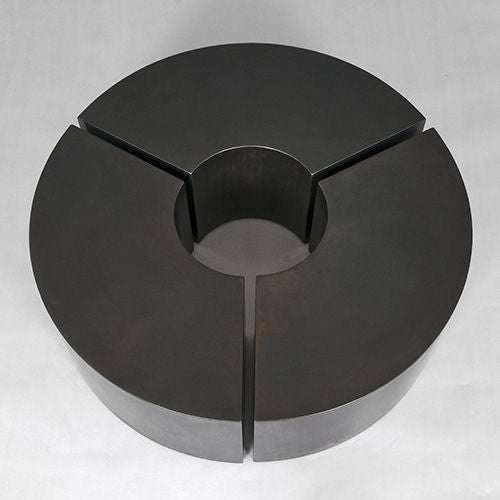 „Euclide“ Stahl-Mitteltischstruktur von Stephane Ducatteau im Zustand „Hervorragend“ im Angebot in London, GB