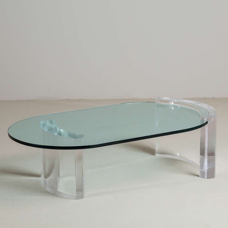 A Superb Lucite Coffee Table circa 1975 In Excellent Condition In London, GB