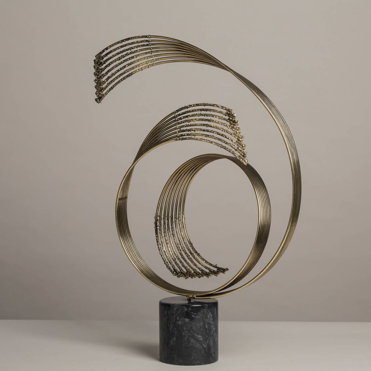 A Bronze Wave Table Sculpture by Curtis Jere 1970s In Excellent Condition In London, GB