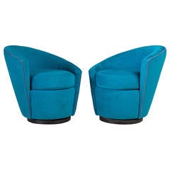 A Pair of Kagan Style Nautilus Shaped Swivel Chairs 1970s USA