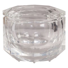 A Small 1960s Faceted Lucite Ice Bucket with Swivel