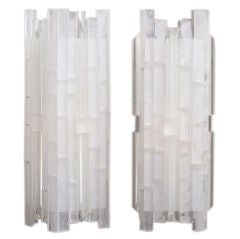 An Unusual Hollow Pair of 1970s Rectangular  Lucite Table Lamps