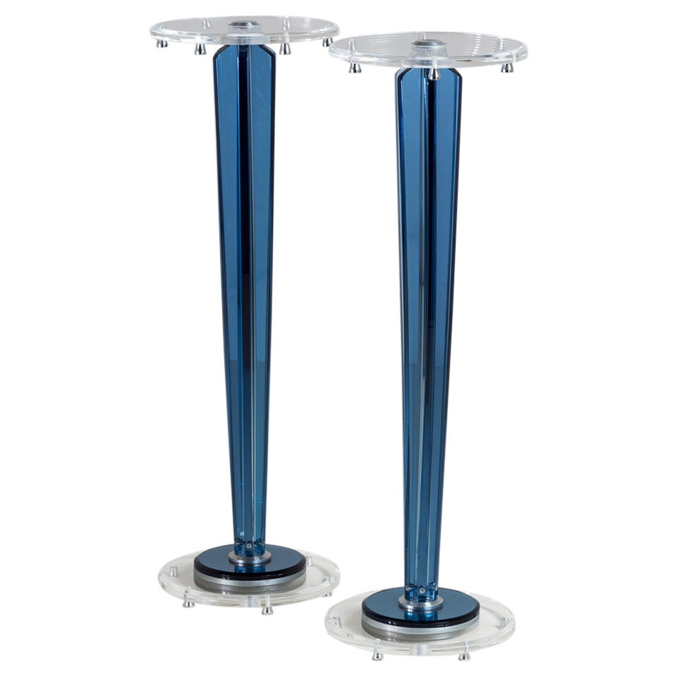 Pair of Blue and Clear Lucite Tapered Pedestals, 1970s For Sale