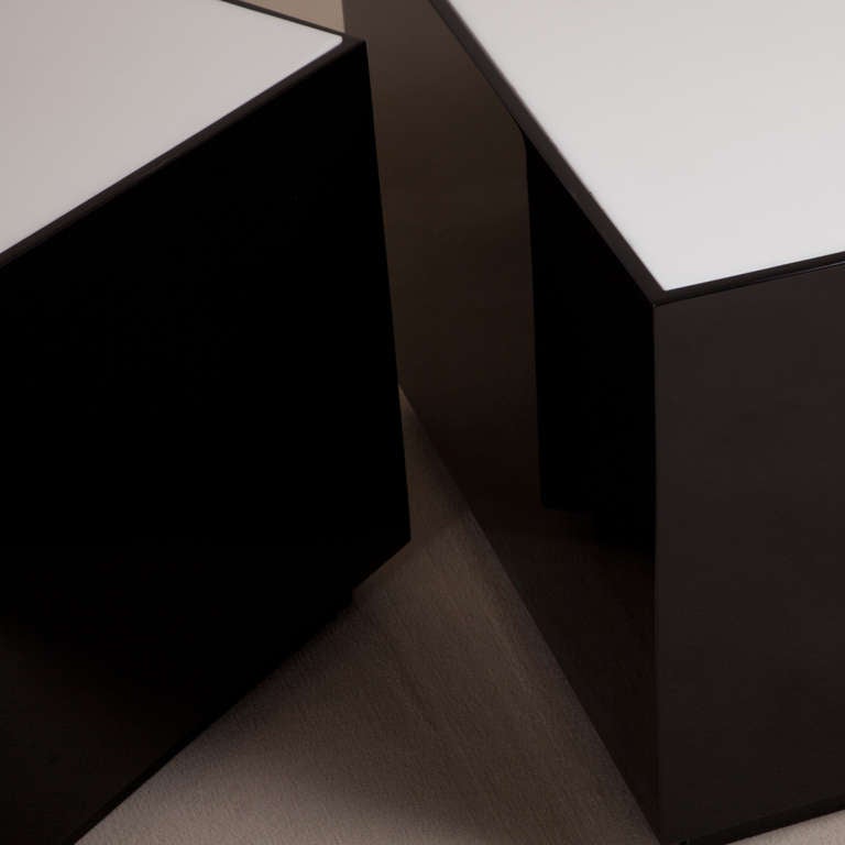 Pair of Square Black Lacquer Lucite Lightbox Tables, 1970s In Good Condition For Sale In London, GB