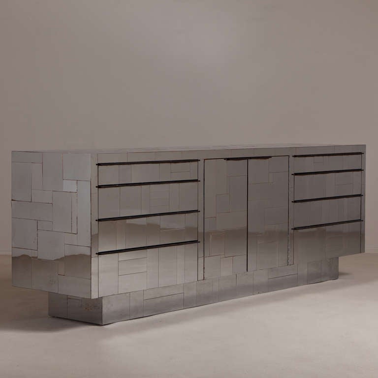 A Paul Evans Designed Chrome Plated Steel Sideboard ca. 1975 In Excellent Condition In London, GB