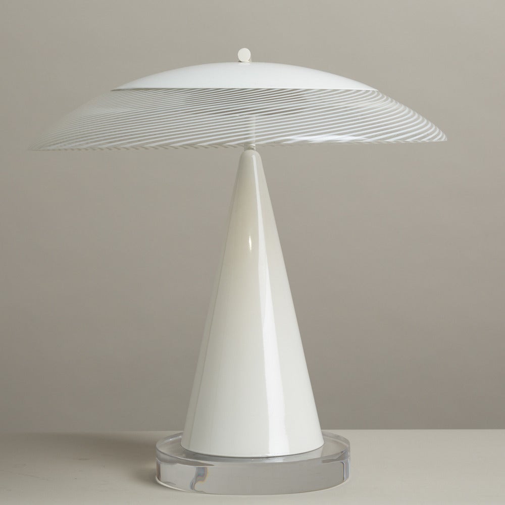 Superb Single Italian Desk Lamp with Glass Shade, 1970s In Excellent Condition In London, GB