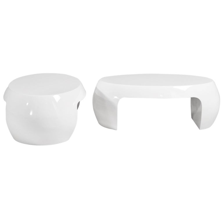 A Pair of Ivory Lacquered American Oval Coffee Tables 1970s at 1stDibs
