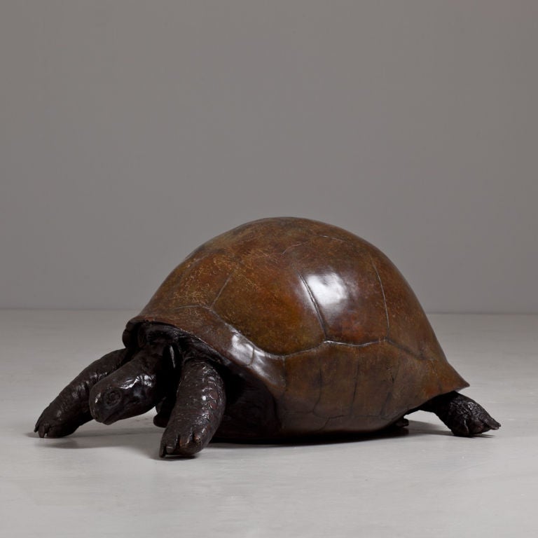 A Bronze Cast of a Tortoise by Talisman In Excellent Condition For Sale In London, GB