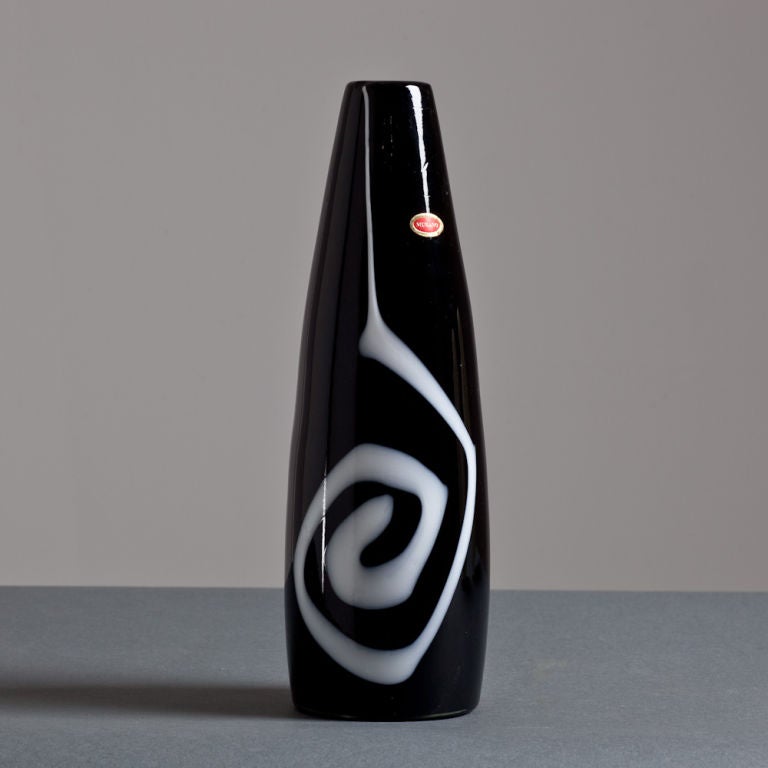 A Deco Style Black and White Murano Vase For Sale at 1stdibs