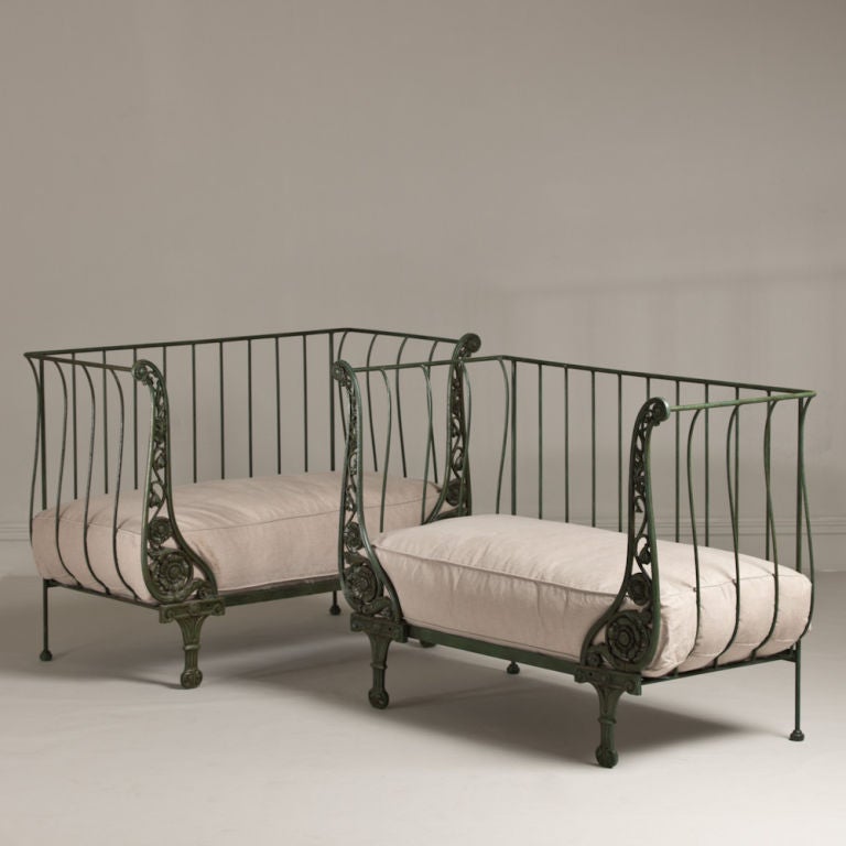A Converted 19th Century French Cast Iron Dog Bed In Excellent Condition In London, GB