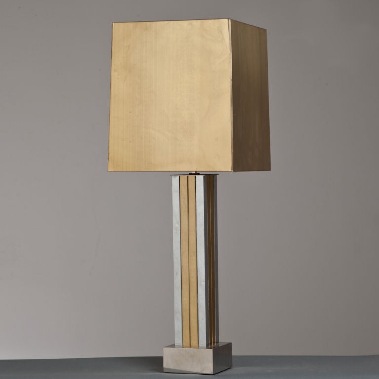 A large nickel and brass Paul Evans style rectangular column table lamp 1980s.

Prices include 20% VAT which is removed for items shipped outside the EU.